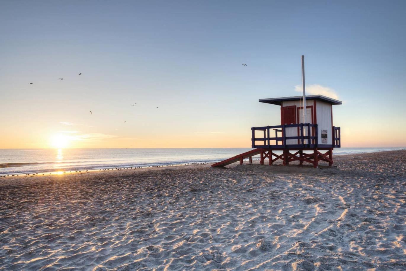 Holiday Inn Club Vacations Cape Canaveral Beach Resort Bagian luar foto